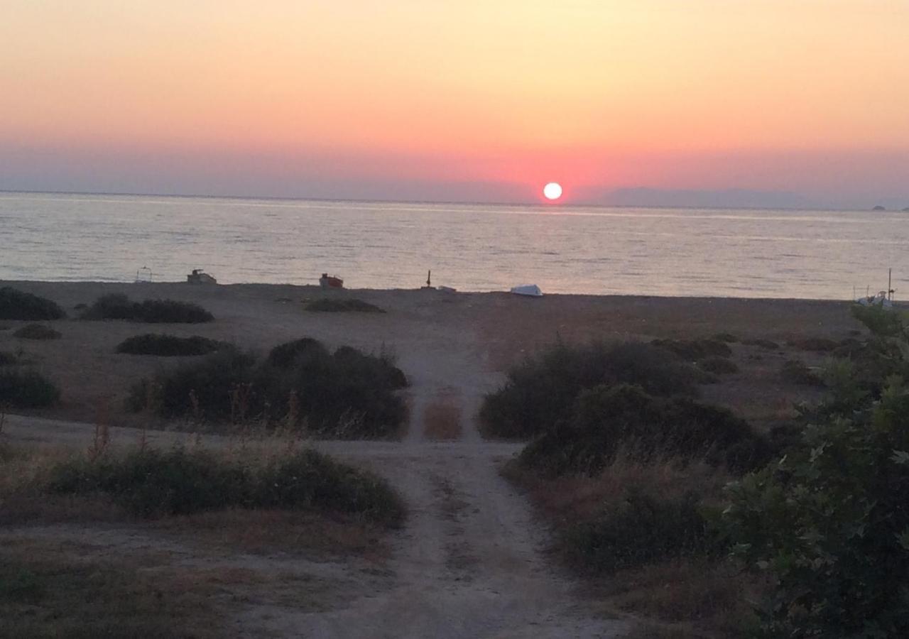 Ikidiki Beach Villa Ierissós Exteriér fotografie